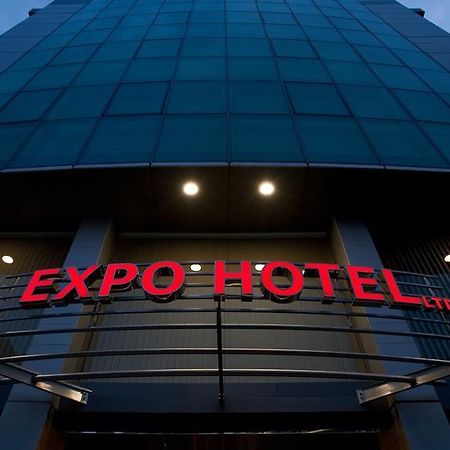 Expo Hotel Plovdiv Exteriör bild