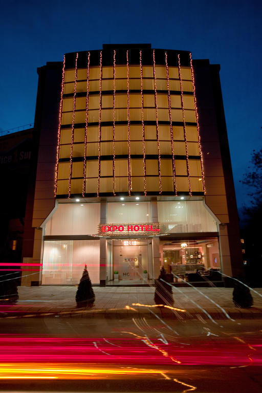 Expo Hotel Plovdiv Exteriör bild